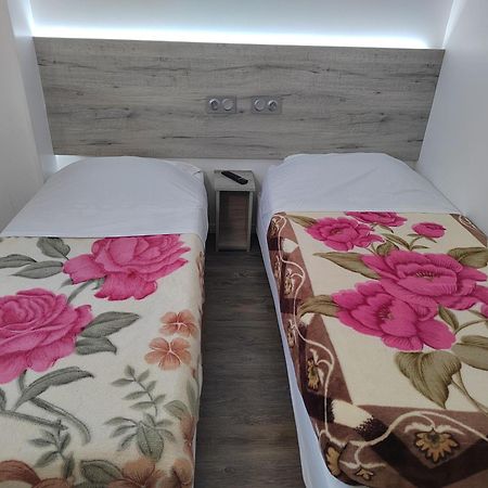 Alpha Hotel Bouafle Экстерьер фото